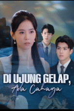 Di Ujung Gelap Ada Cahaya Di Ujung Gelap Ada Cahaya